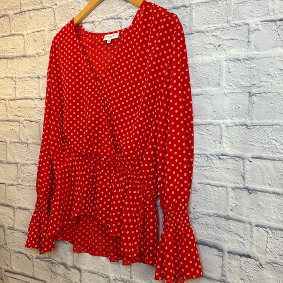 Wavery Grey Liberant | Lillie Blouse - Picture 3 of 8